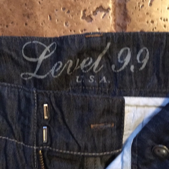 Level 99 Jeans 💕 - Picture 3 of 4
